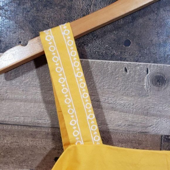 J. Crew Factory NWT embroidered scalloped yellow dress woman's size 6 - Picture 6 of 13